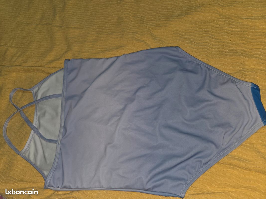 Maillot de bain stich 12 ans (image 3)