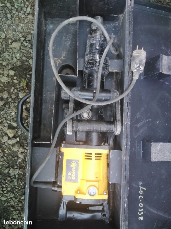 Brise béton atlas copco kango 900 kv (image 1)