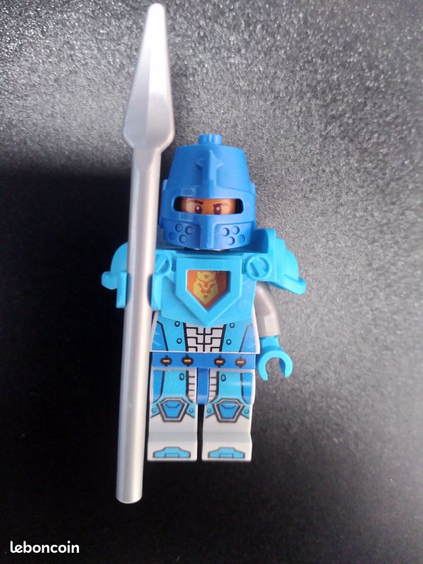 LEGO Nexo Knights 70318 Le Lance-Globe (image 2)