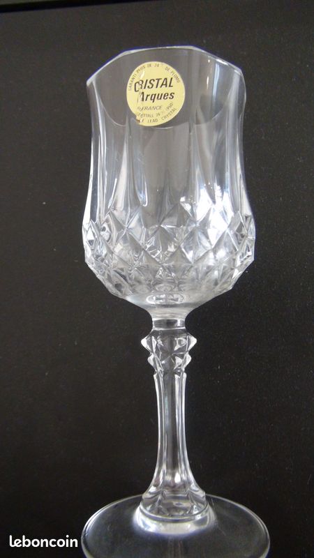5 VERRES à PIED CRISTAL D'ARQUES LONGCHAMP de 146 mm de haut en très bon état poids 1 verre de 180 gr environ (image 8)