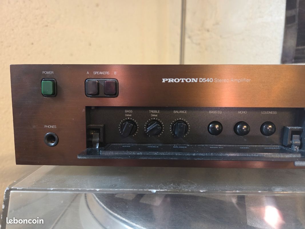 Ampli vintage intégré Proton D540 (image 2)