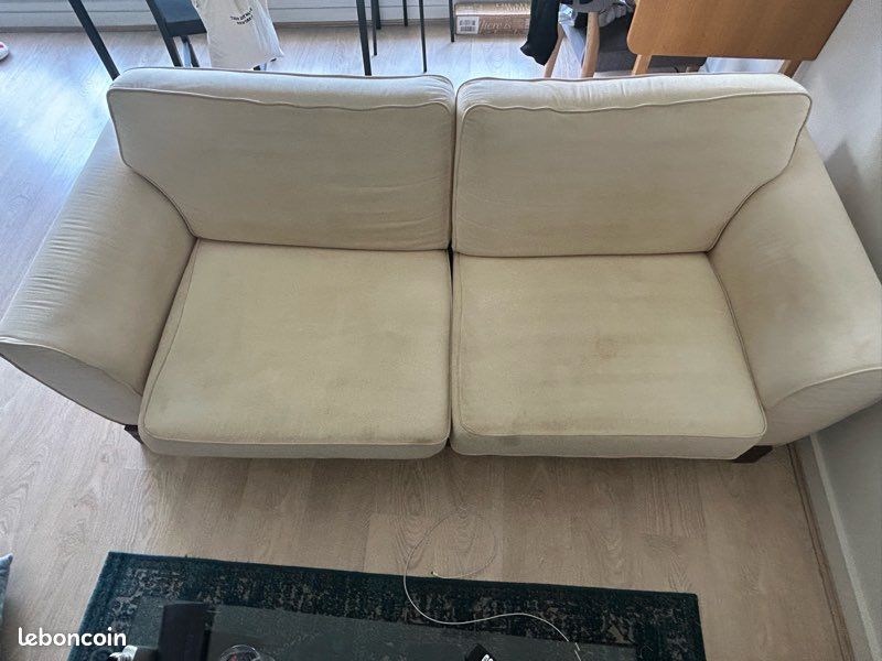 Canapé beige confortable (image 2)
