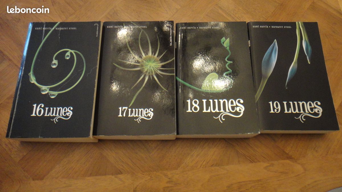 Collection complète 16, 17, 18, 19 Lunes – Kami Garcia & Margaret Stohl (image 1)