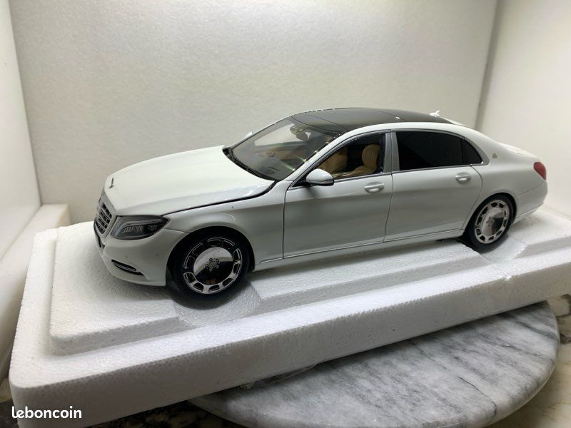 MERCEDES BENZ MAYBACH S600 X222 2015 Swb Gold Metal Autoart 76294 1/18 S Class EUR 375,00