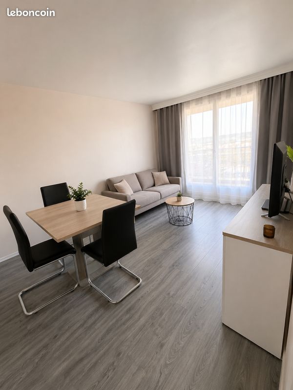 Appartement 2 pièces 44 m² · à Saint-Étienne-du-Rouvray · 44 m² · 60 000 €