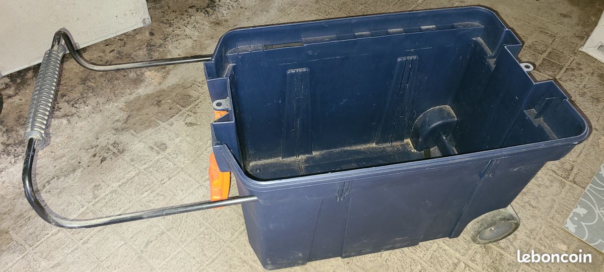 Caisse Servante à outils (image 3)