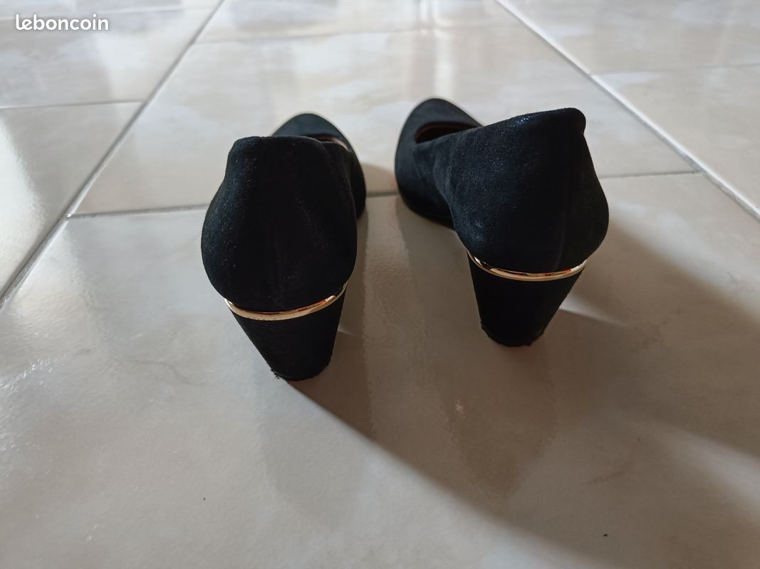 Belles chaussures escarpins à petit talon cuir véritable qualité élégants femme bleu marine doré (image 3)