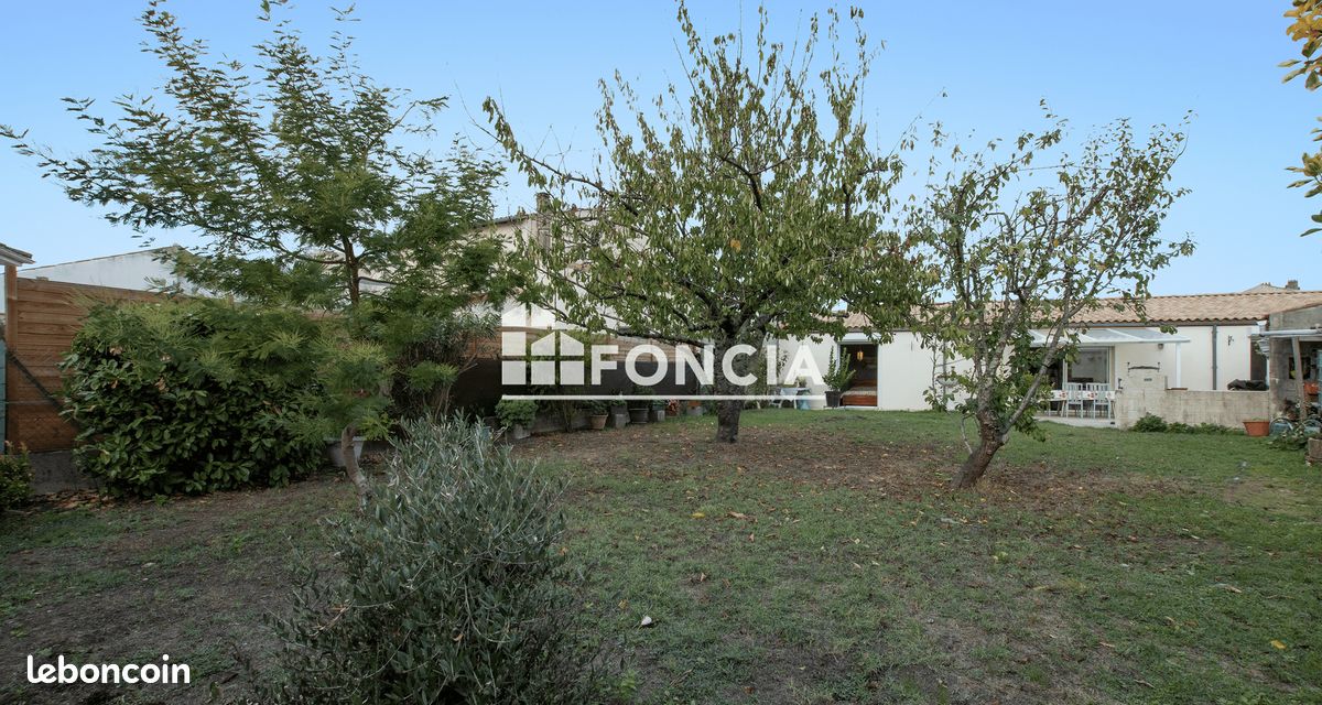 Maison 4 pièces 100 m² · à Rochefort · 100 m² · 215 000 €