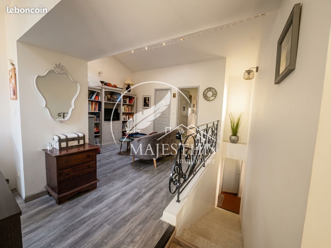 Maison 4 pièces 94 m² · à Hyères · 94 m² · 314 000 €