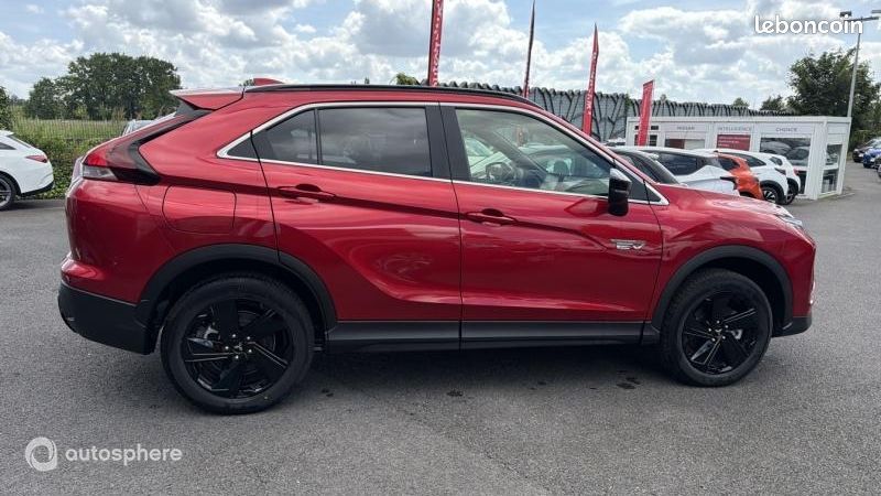Mitsubishi Eclipse Cross 2.4 MIVEC PHEV 188ch Black Collection 4WD 2023 (image 3)