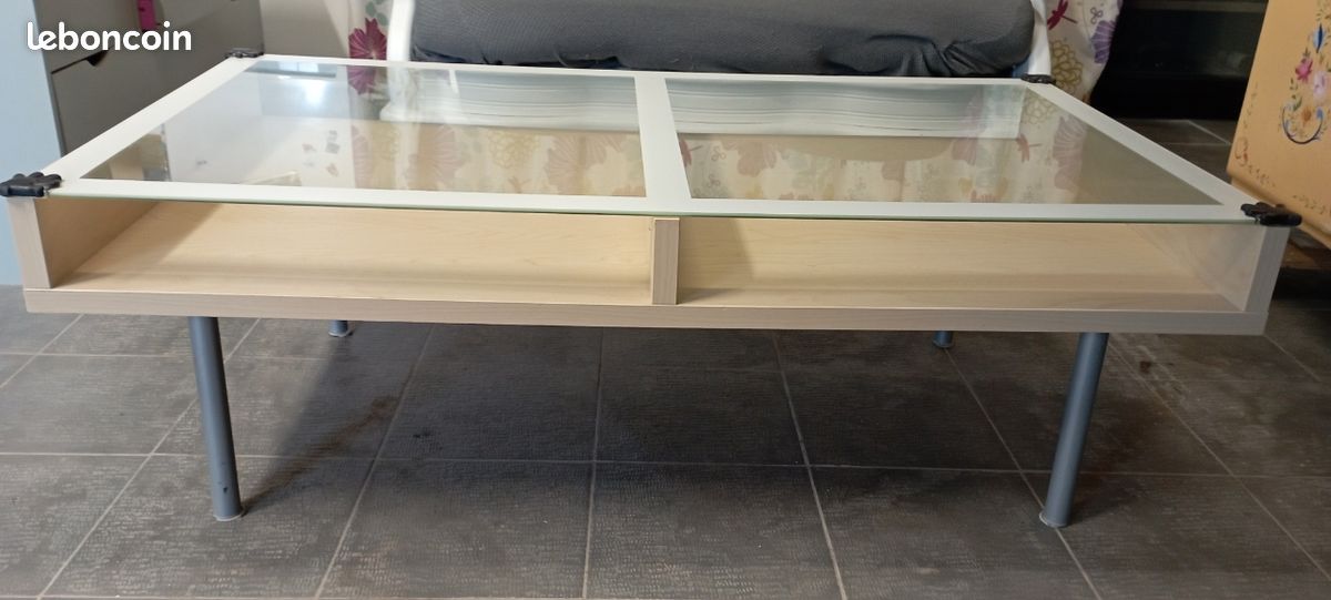 Table (image 4)