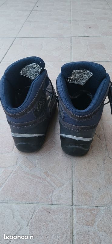 Chaussure moto Vquattro (image 2)