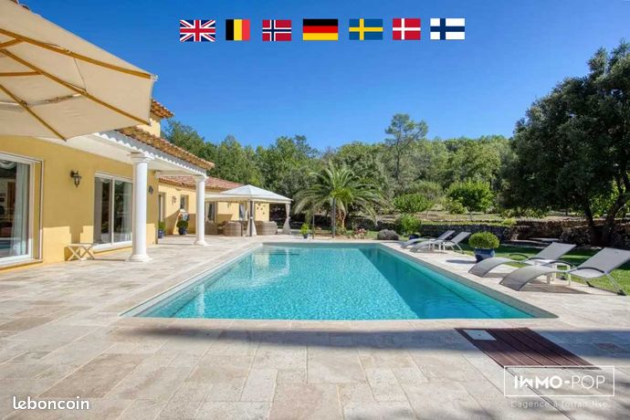 Villa 6 pièces 240 m²