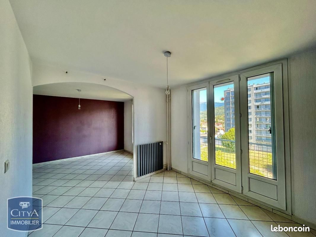 Appartement 4 pièces 65 m² · à Échirolles · 65 m² · 865 €/mois