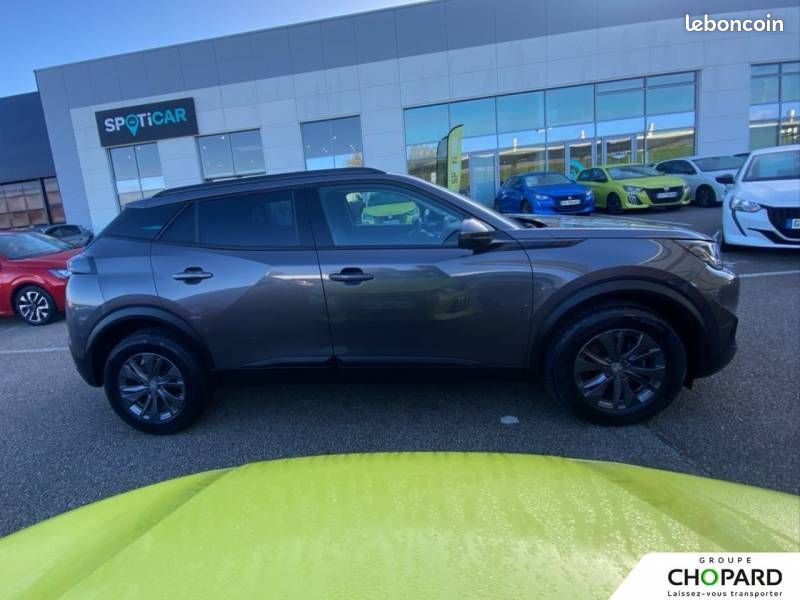 Peugeot 2008 PureTech 100 S&S BVM6 Style (image 4)