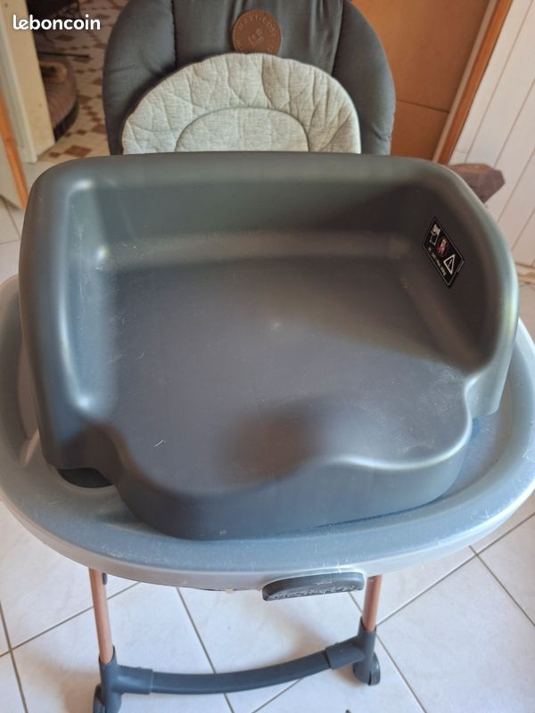 Chaise haute (image 3)