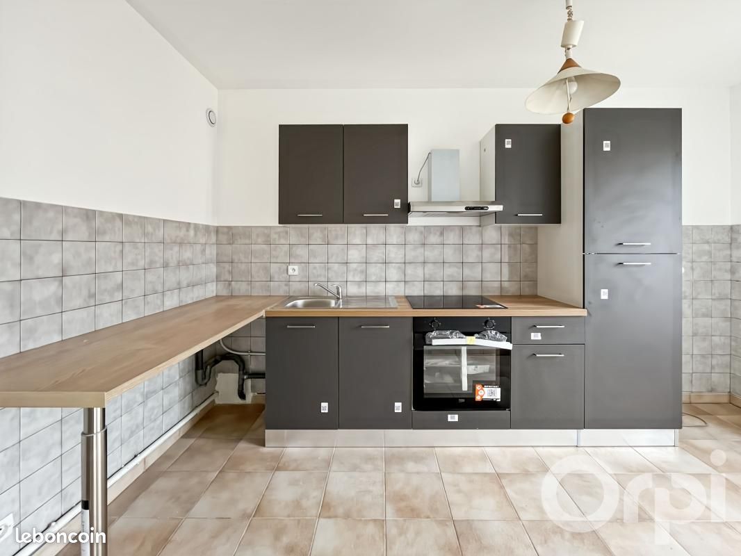Appartement 2 pièces 44 m² · à La Courneuve · 44 m² · 980 €/mois