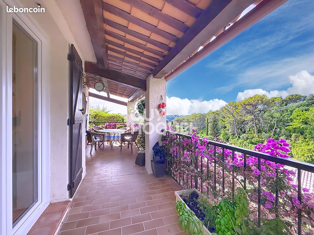 Maison a louer grasse - 5 pièce(s) - 134 m2 - Surfyn