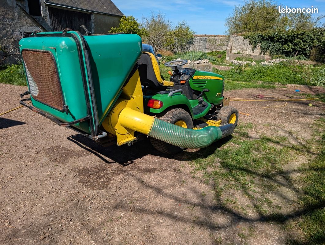 Tracteur John Deere x740 (image 2)