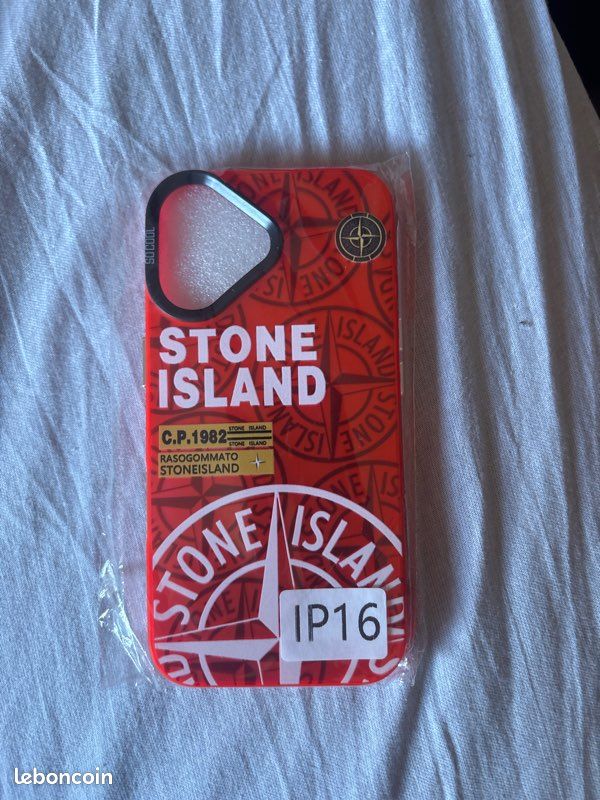 Coque stone Islande (image 1)
