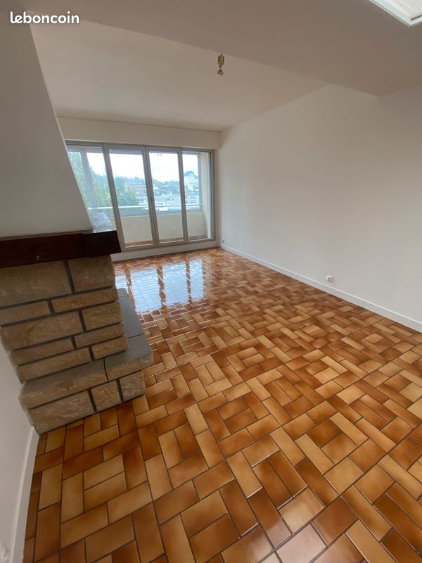 Maison 4 pièces 100 m² · à Coutances · 100 m² · 840 €/mois