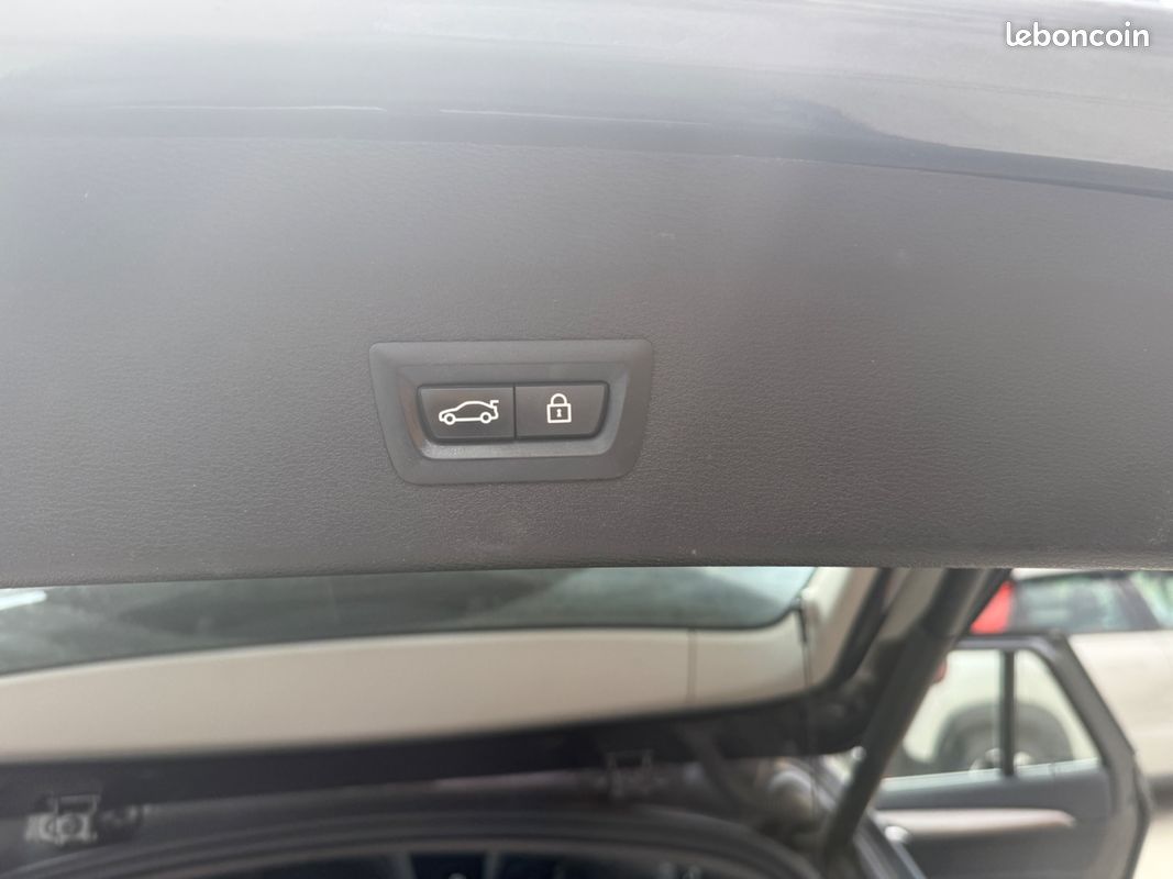 Bmw x1 1.8i 140 ch xline sdrive bva camera / sieges chauff / hayon elec (image 8)