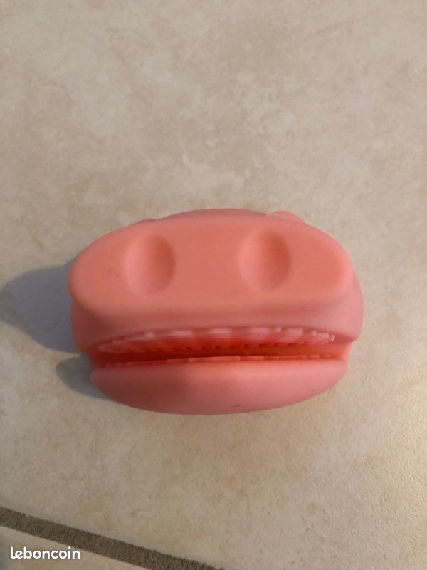 Manique forme cochon rose (image 4)