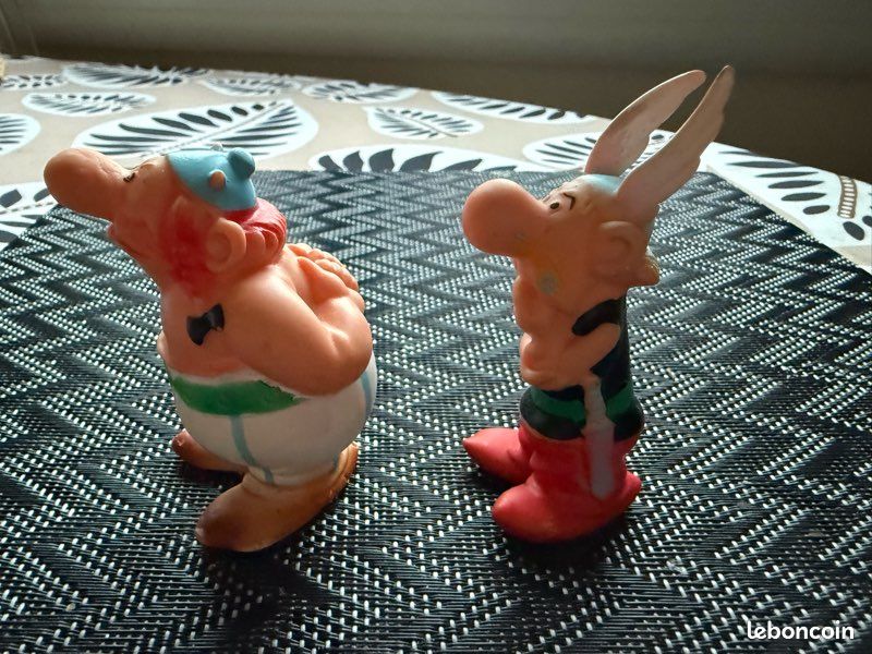 Figurine Astérix Assurancetourix Par Pouet Pelletier Delacote De 1967 - Vintage