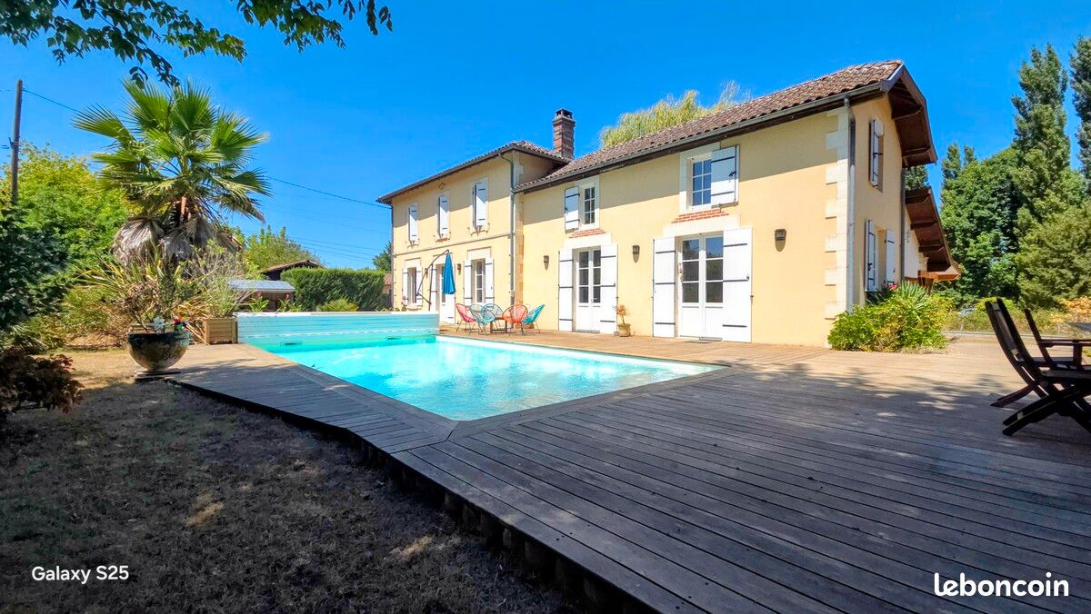 Maison 11 pièces 230 m² · à Mios · 230 m² · 682 500 €