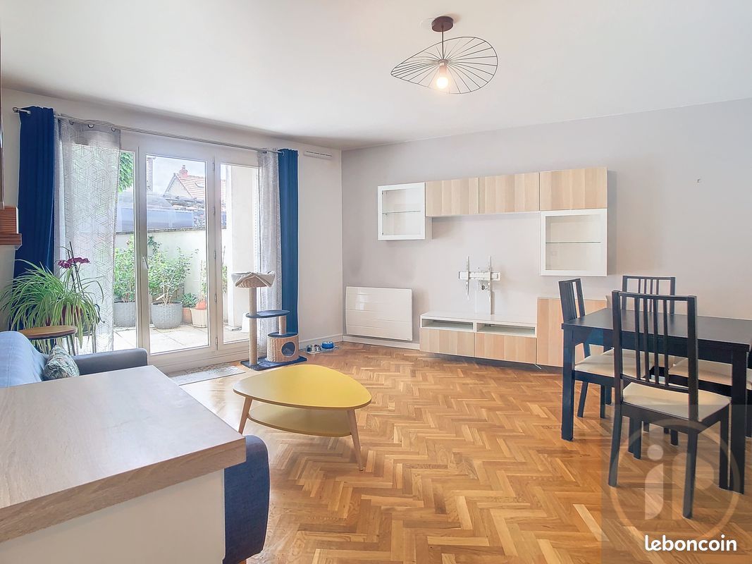 Appartement 3 pièces 66 m² · à Poissy · 66 m² · 285 000 €