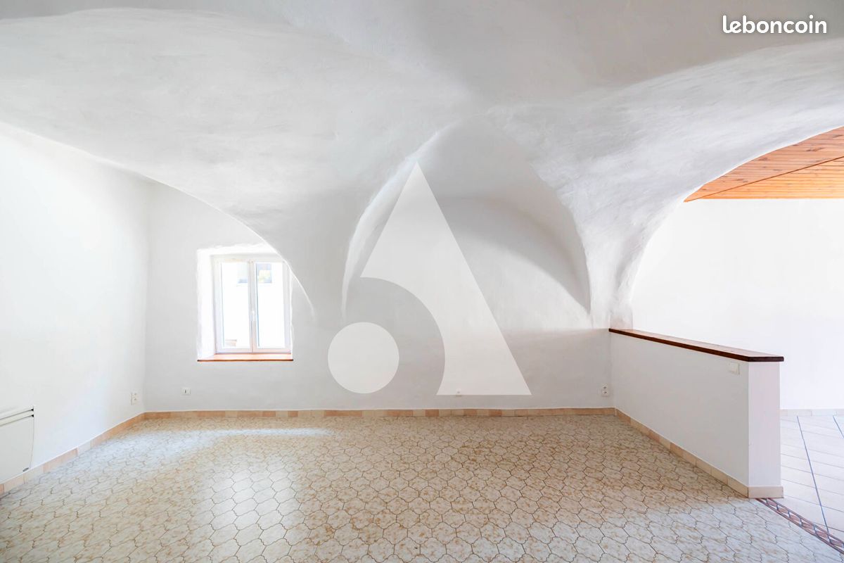 Maison 5 pièces 159 m² · à Valserres · 159 m² · 199 900 €