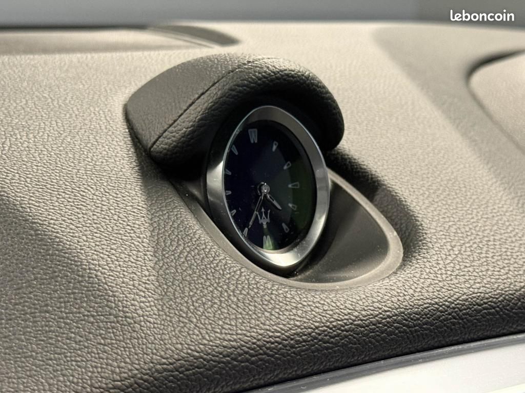 MASERATI GHIBLI 3.0i V6 S Q 4 (image 32)