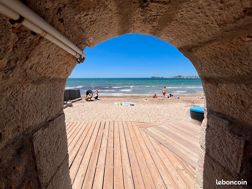 Maison 4 pièces 142 m² · à Sanary-sur-Mer · 142 m² · 730 000 €
