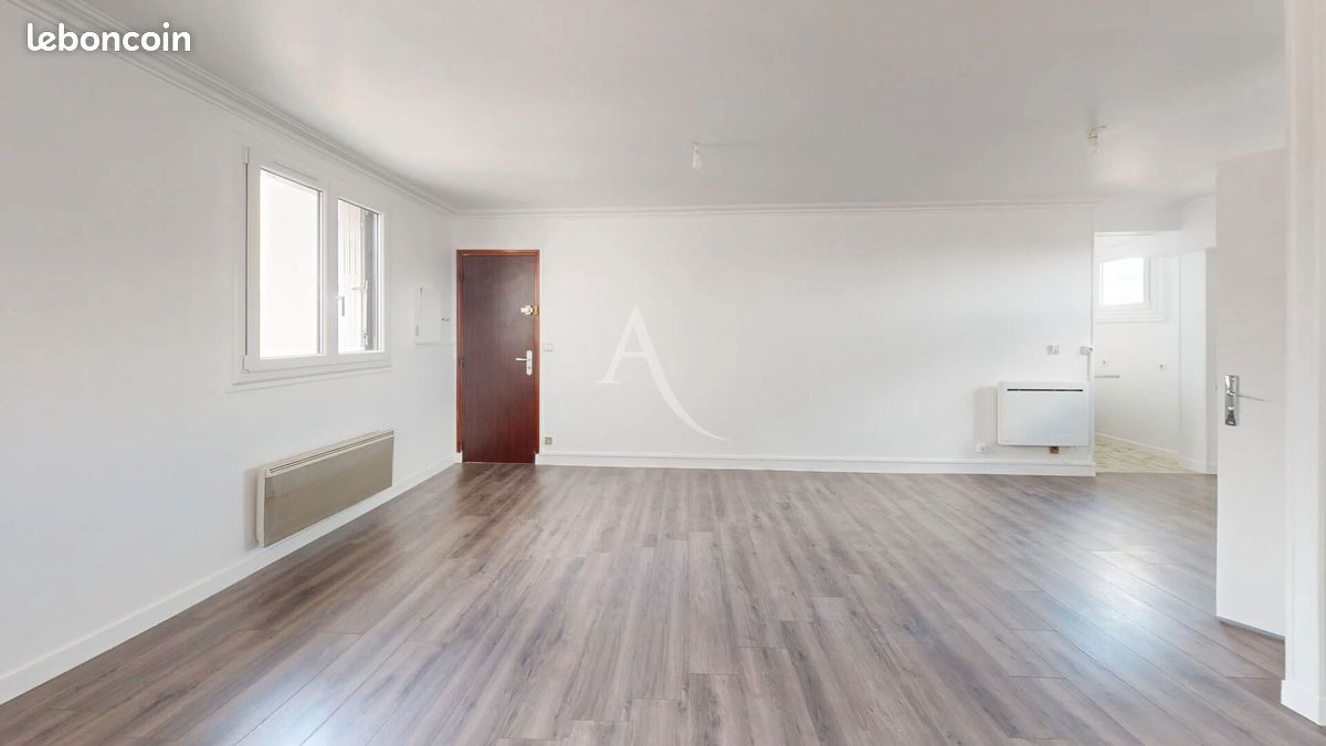 Appartement 1 pièce 38 m² · à Chilly-Mazarin · 38 m² · 800 €/mois