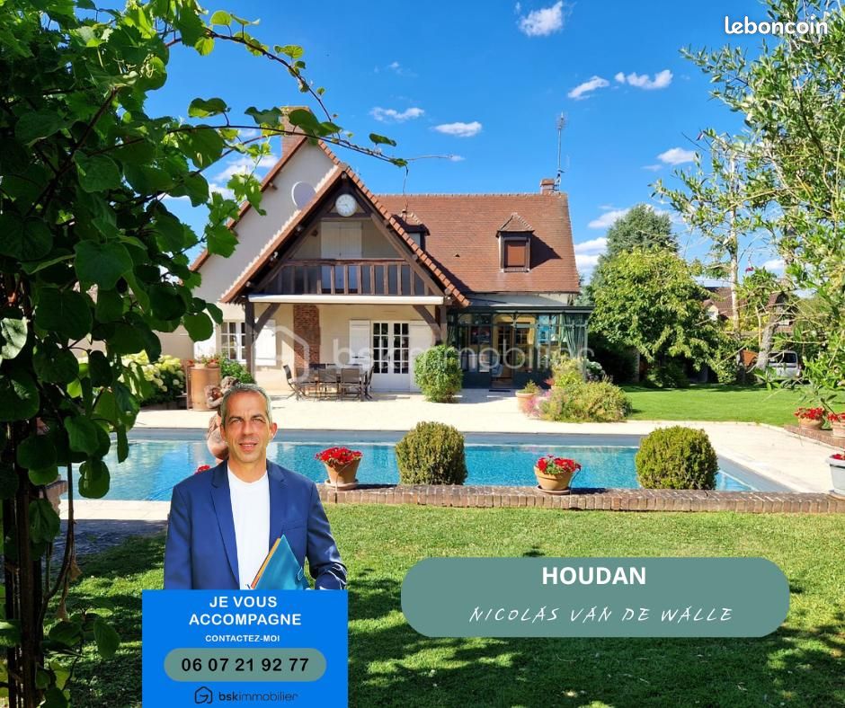 Maison 10 pièces 213 m² · à Houdan · 213 m² · 875 000 €