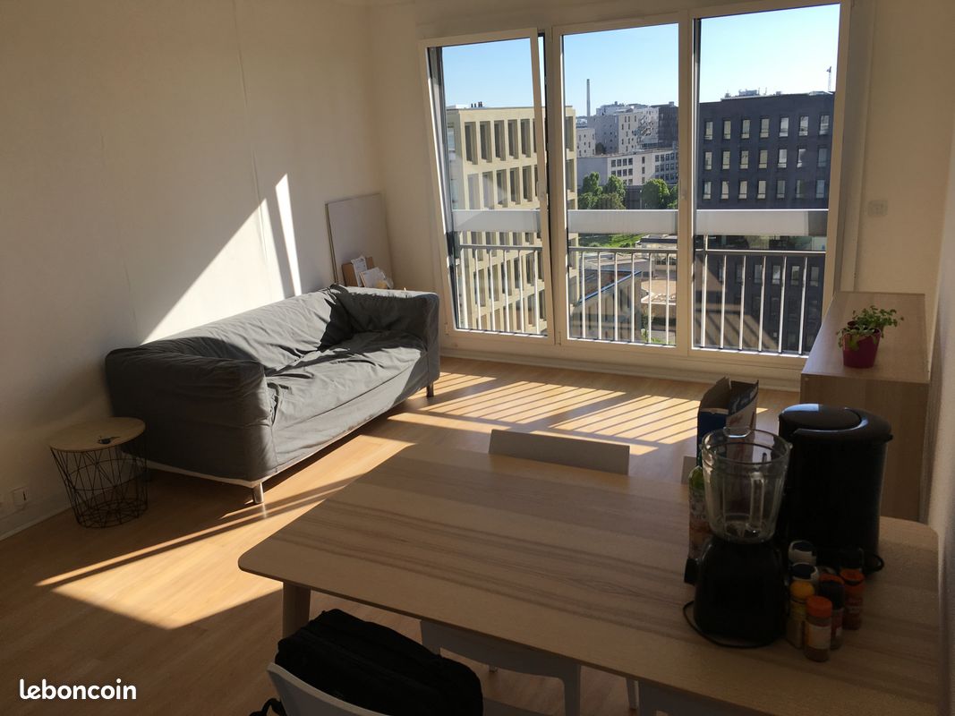 Appartement 3 pièces 52 m² · à Nantes · 52 m² · 450 €