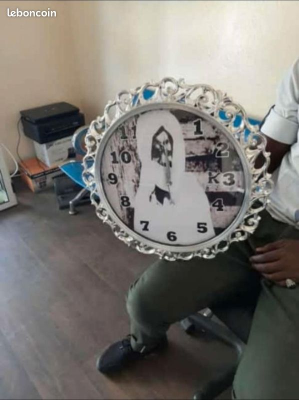 Montre personnalisée (image 13)