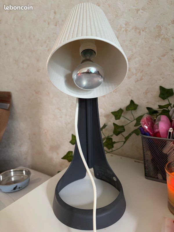 Lampe de bureau (image 1)