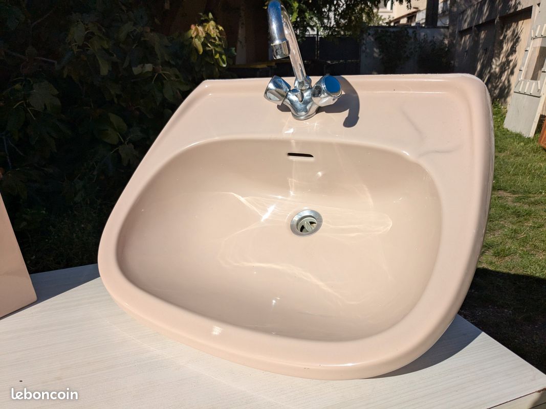 Lavabo beige sur pied indépendant avec robinet 45 euros (image 5)