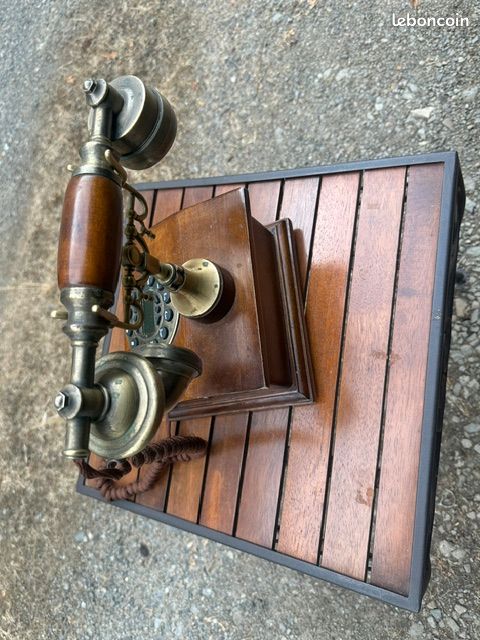 Téléphone style ancien (image 2)