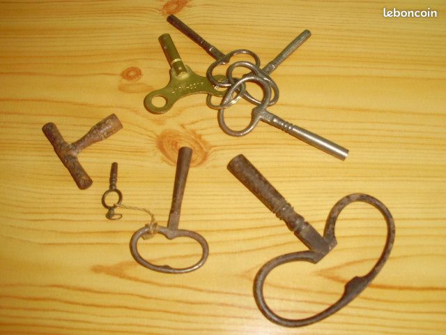 8 clés pour pendule comtoise est pendule à balancier (image 2)