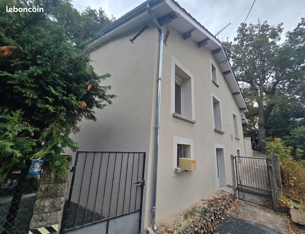 Maison 3 pièces 90 m² · à Vélines · 90 m² · 1 100 €/mois