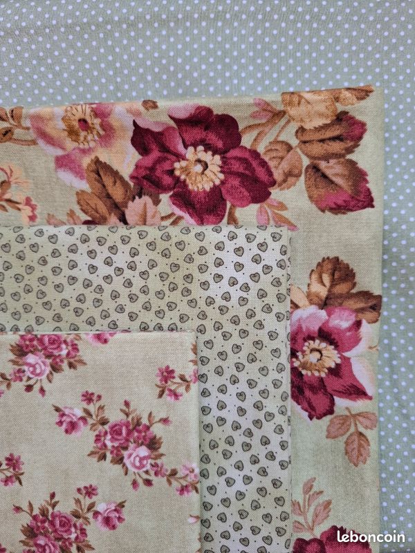 Lot de tissus dont pour patchwork (image 1)