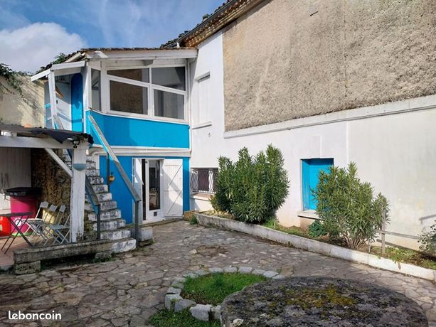 Maison de village 7 pièces 235 m²