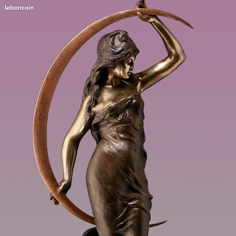 Auguste MOREAU - BRONZE ANCIEN - L'AURORE 49 CM (image 7)