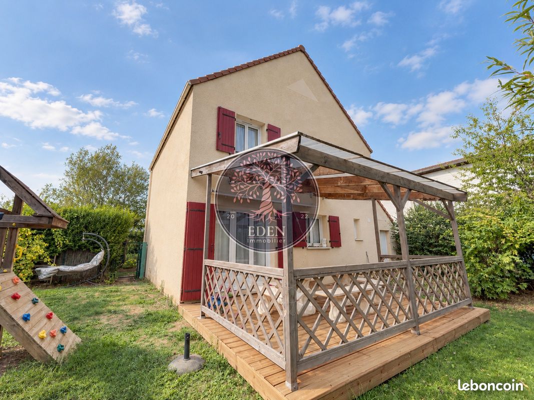 Maison 6 pièces 97 m² · à Dreux · 97 m² · 250 000 €