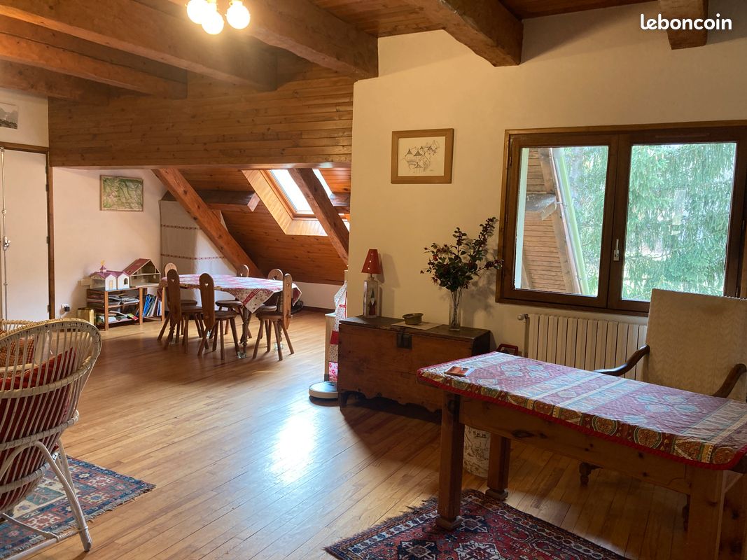 Authentique ferme savoyarde,15 à 25 couchages, été hiver proche piste de ski Valloire Savoie (image 14)