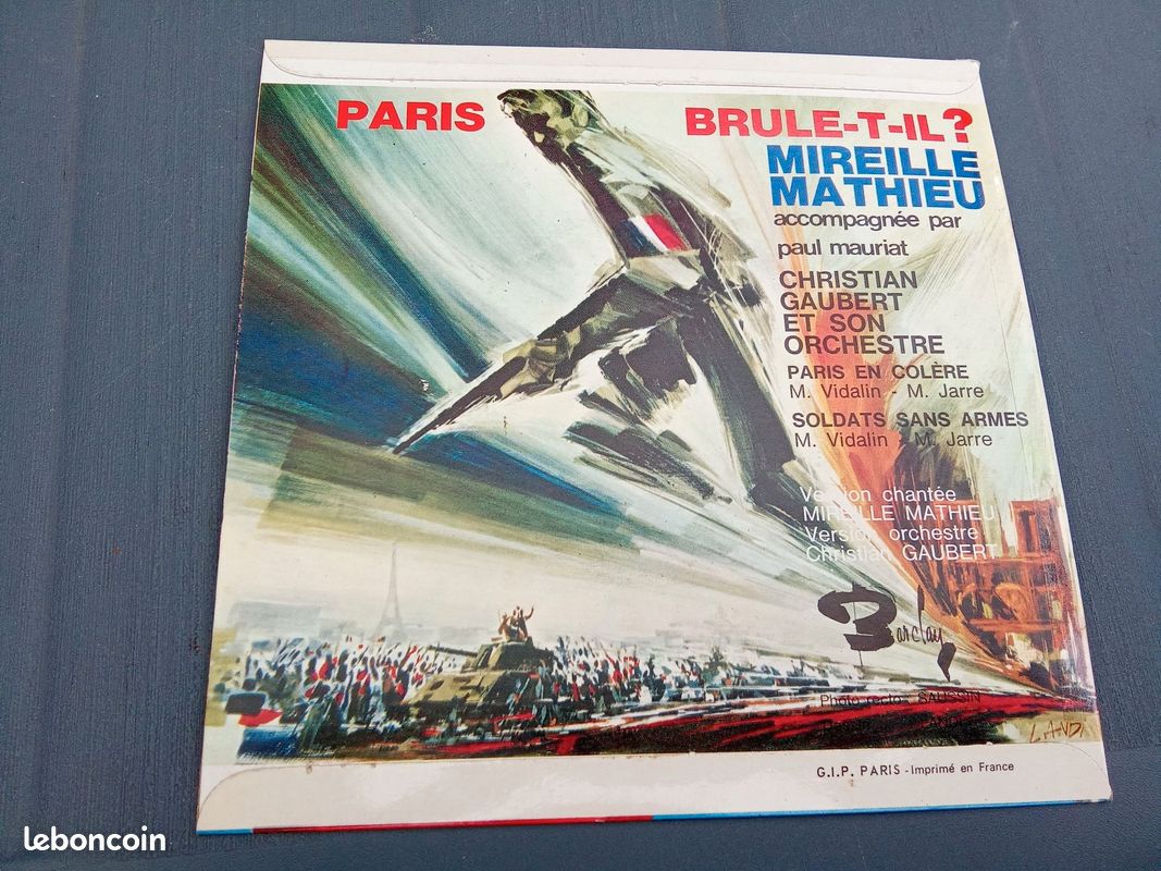 Ancien disque vinyle 45 T Mireille MATHIEU Paris brûle-t-il (image 2)