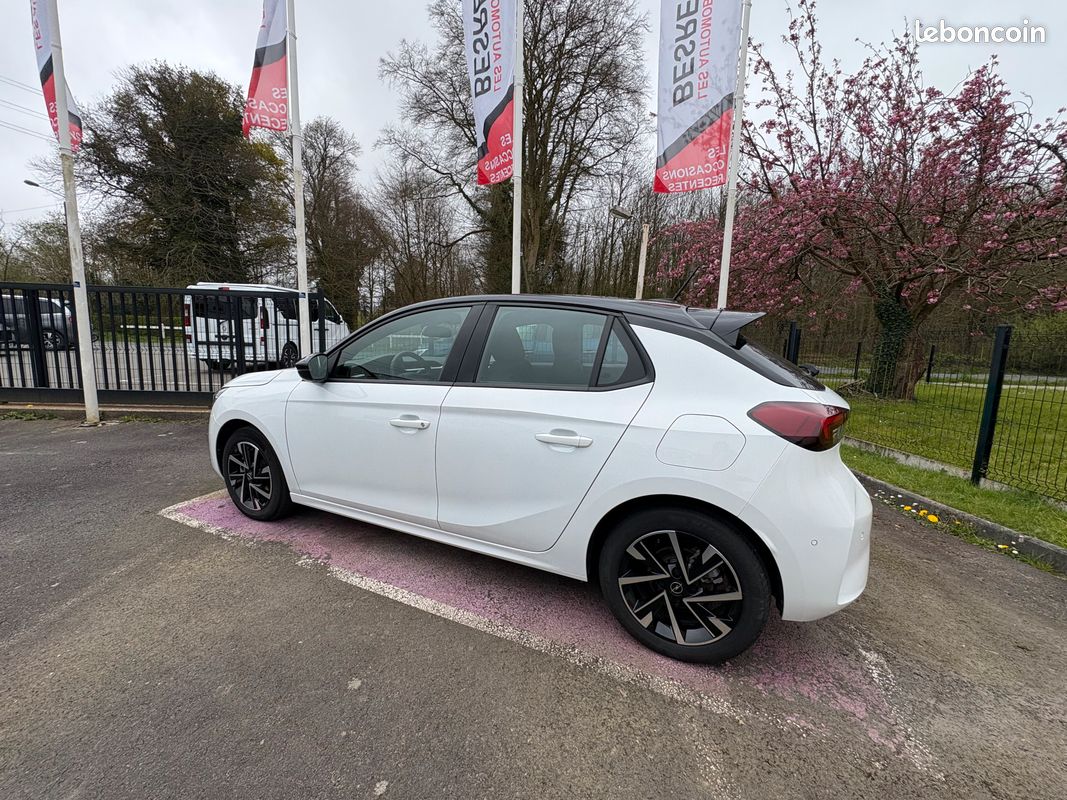 Opel CORSA VI Ph. 2 GS 1.2 Turbo Hybrid 110 e-DCT6 (image 3)