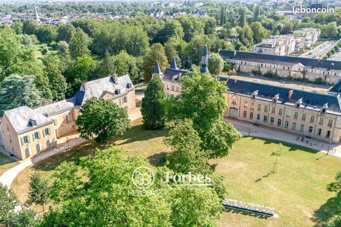 Appartement 5 pièces 155 m²